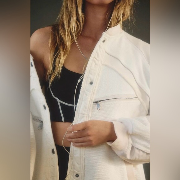 FP Movement by Free People Other - NWT Free People Movement Extra Winnings
Cardi / Ivory Combo